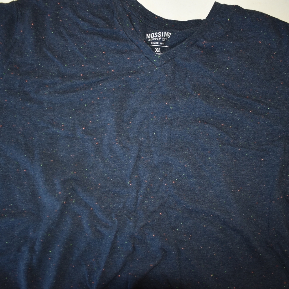 Tee shirt